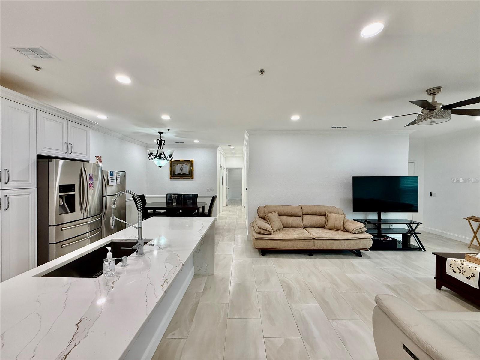 Image 2 of 31 For 16303 Enclave Village Drive 103