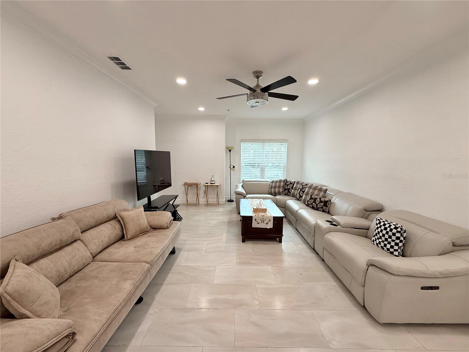 Image 4 of 31 For 16303 Enclave Village Drive 103