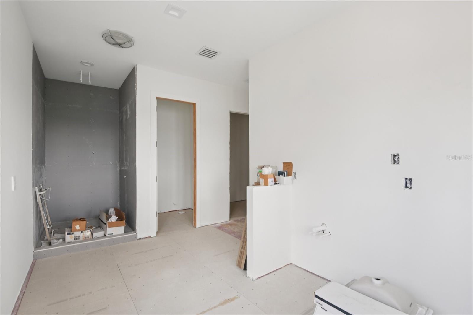 Image 23 of 74 For 6305 Marbella Boulevard