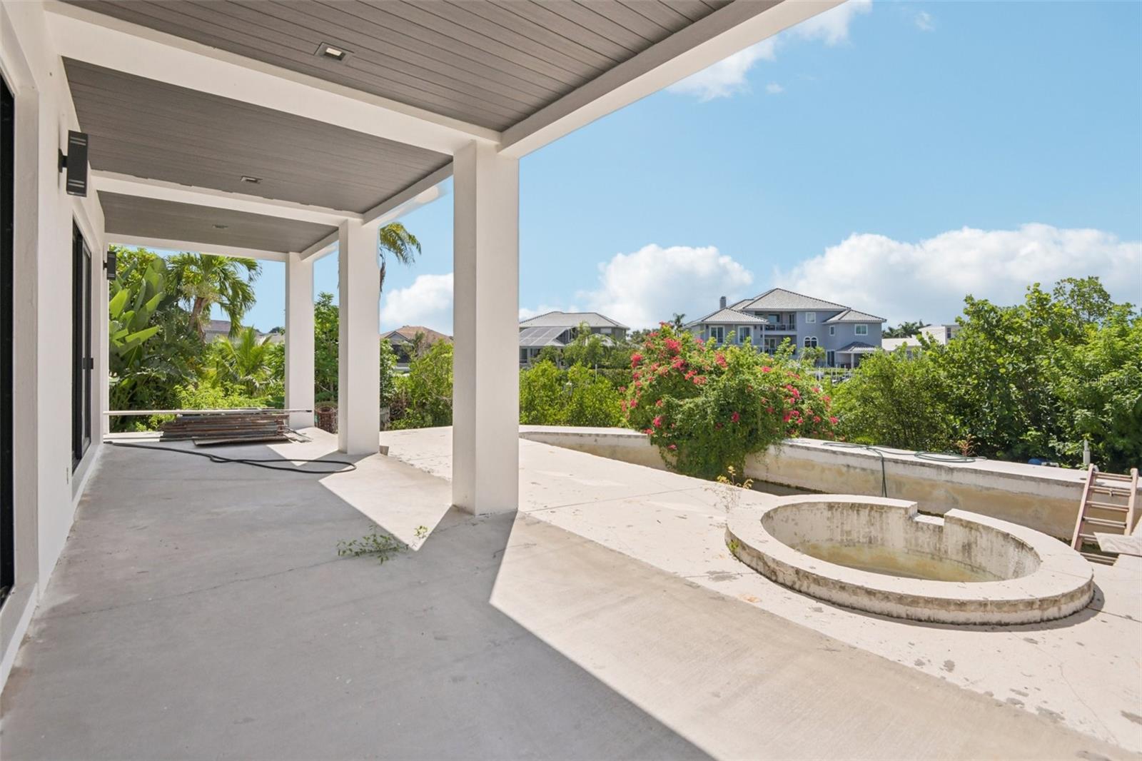 Image 38 of 74 For 6305 Marbella Boulevard