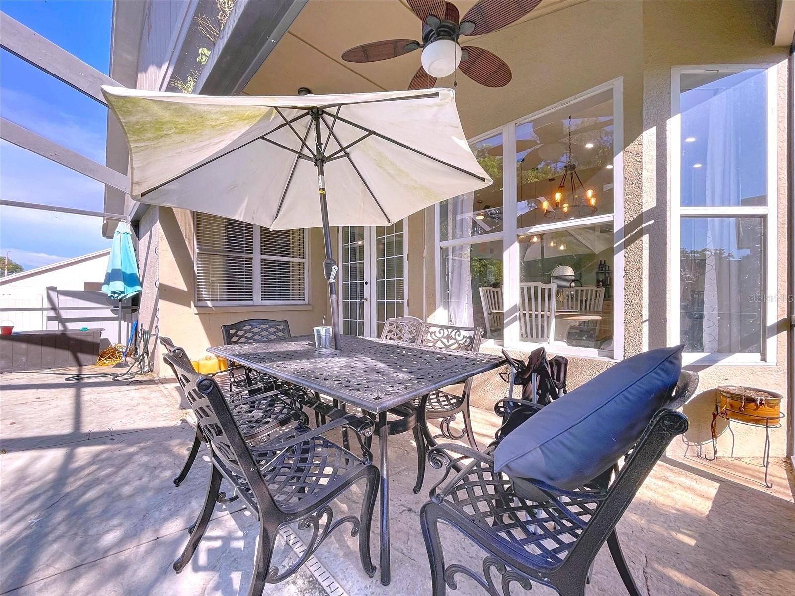 Image 44 of 57 For 2003 Leichester Street