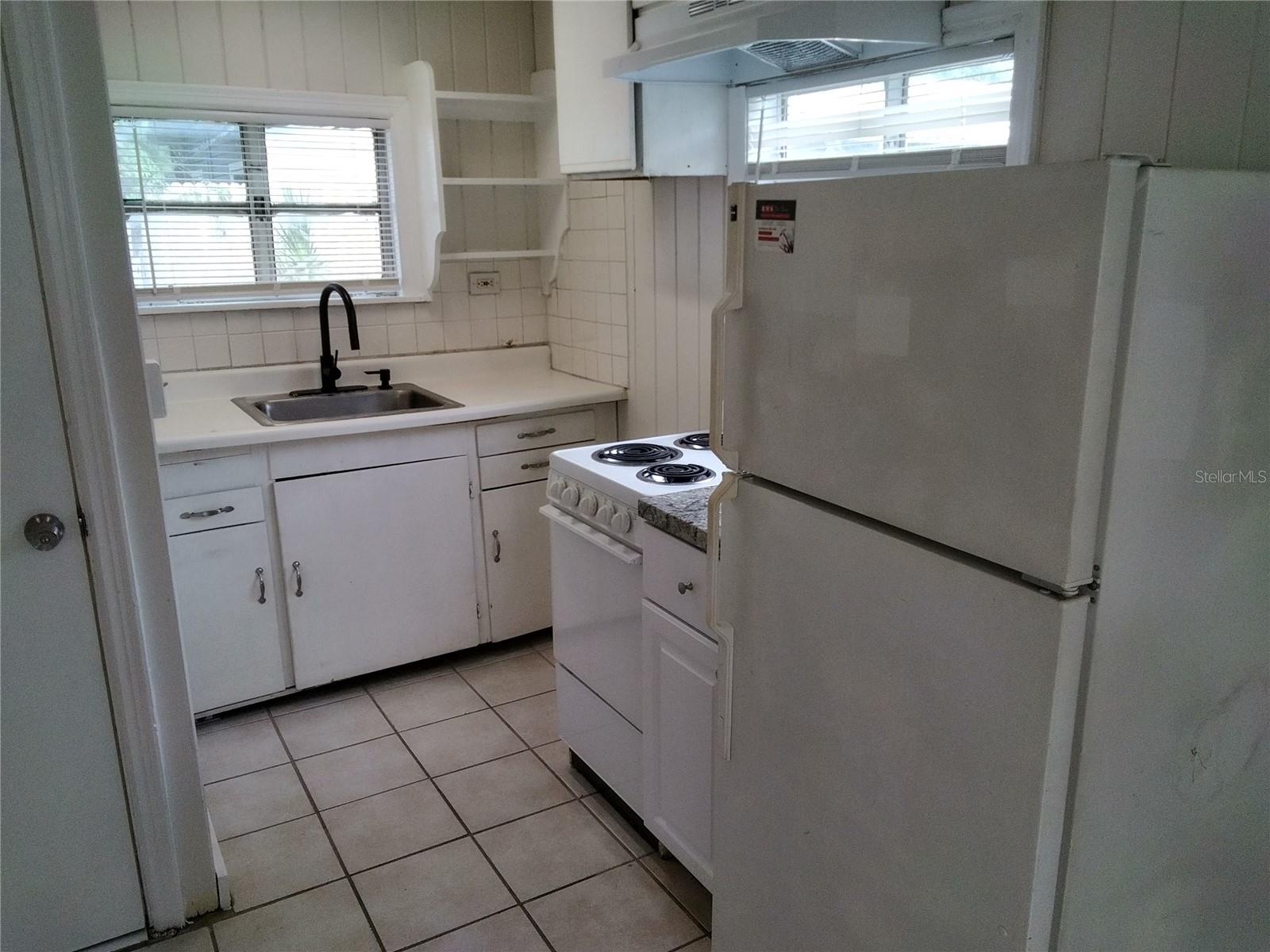 Image 6 of 11 For 2609 4th Street S 2