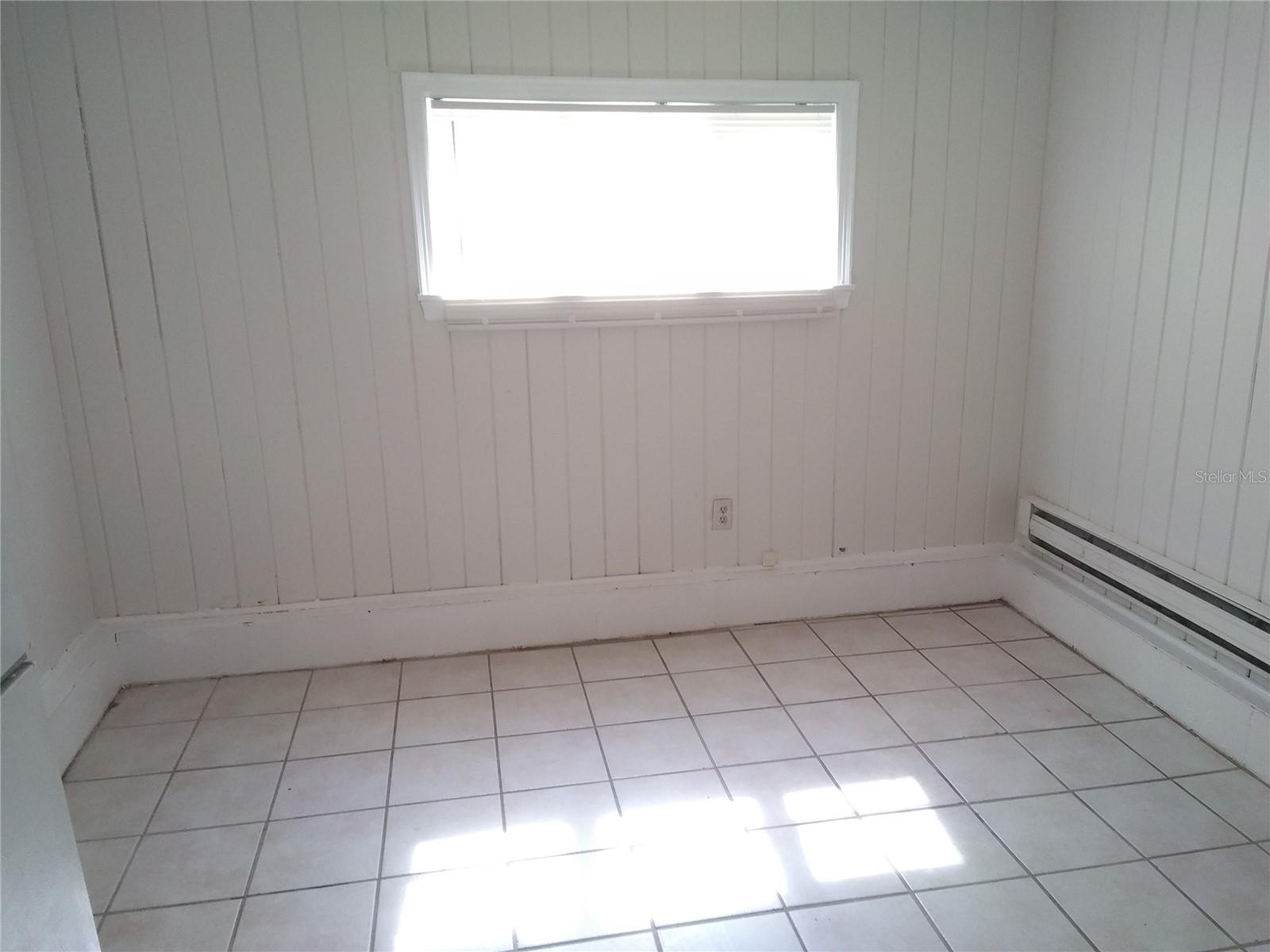 Image 9 of 11 For 2609 4th Street S 2