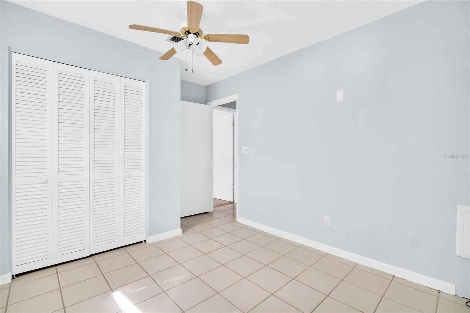 Image 22 of 31 For 1535 78th Terrace N