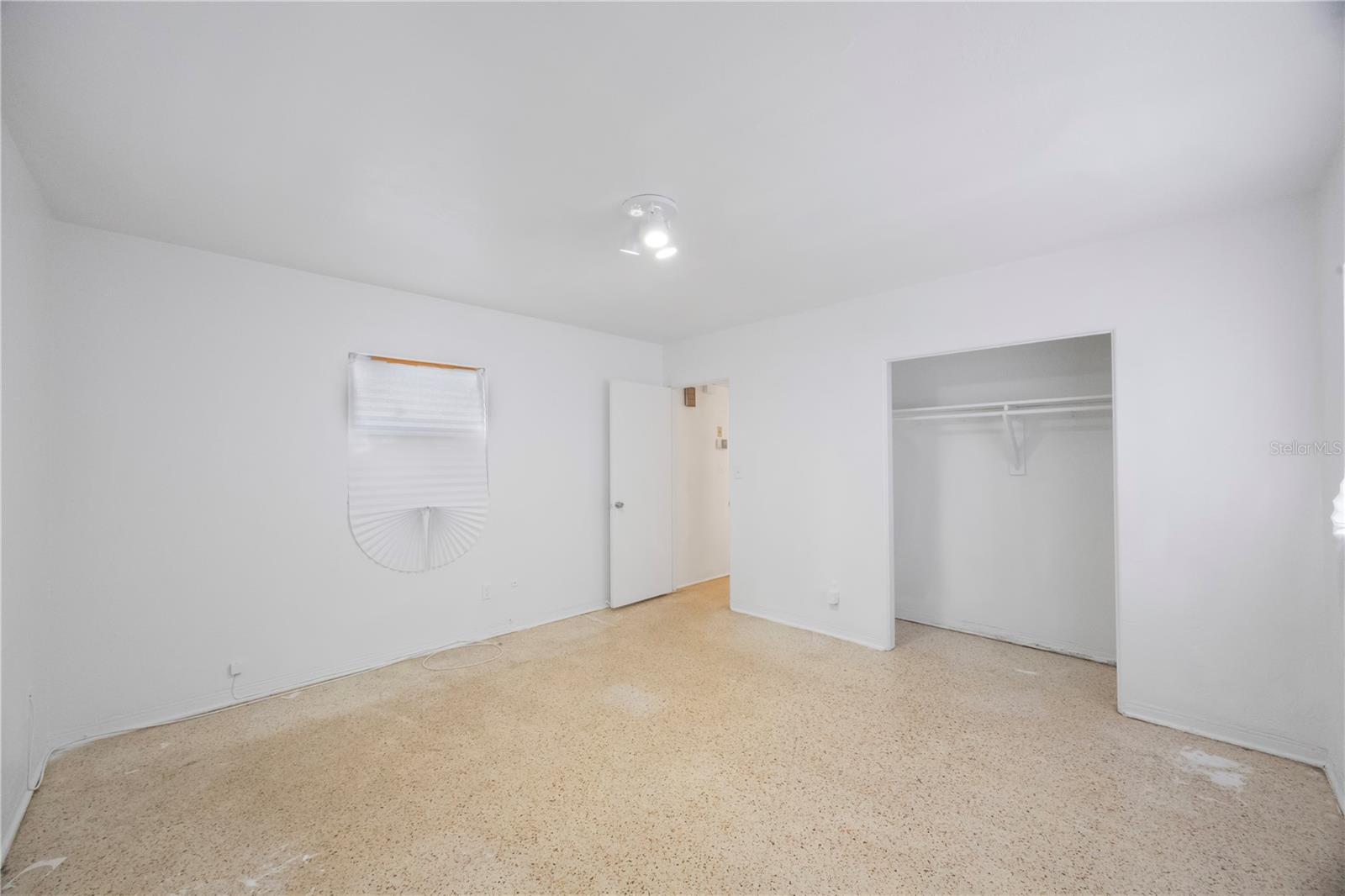 Image 20 of 39 For 3028 40th Avenue S