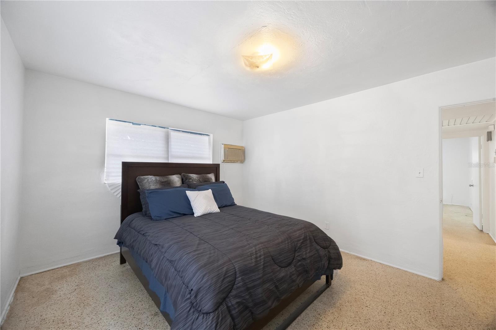 Image 24 of 39 For 3028 40th Avenue S