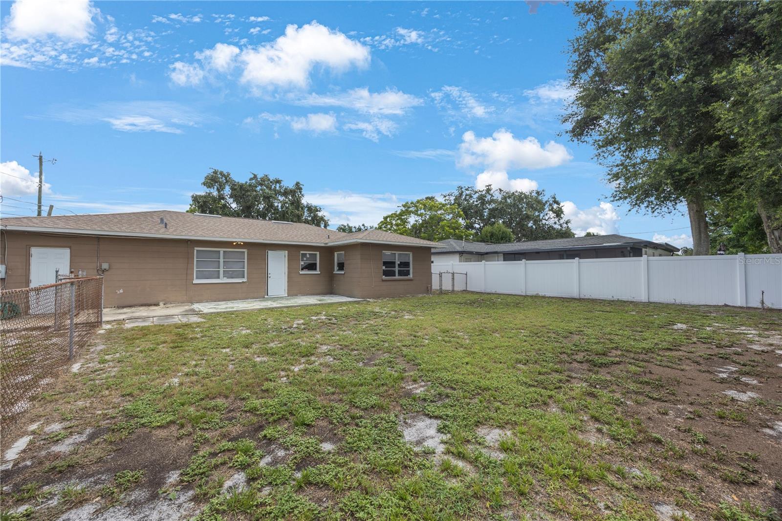Image 30 of 39 For 3028 40th Avenue S