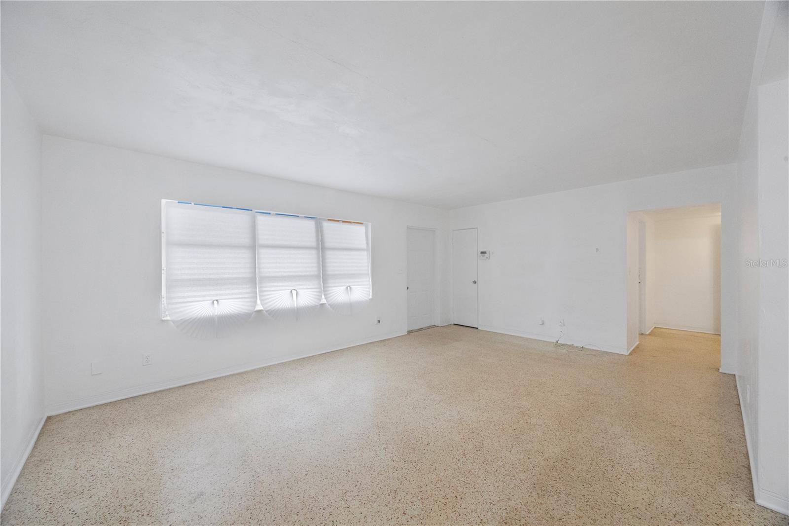 Image 5 of 39 For 3028 40th Avenue S