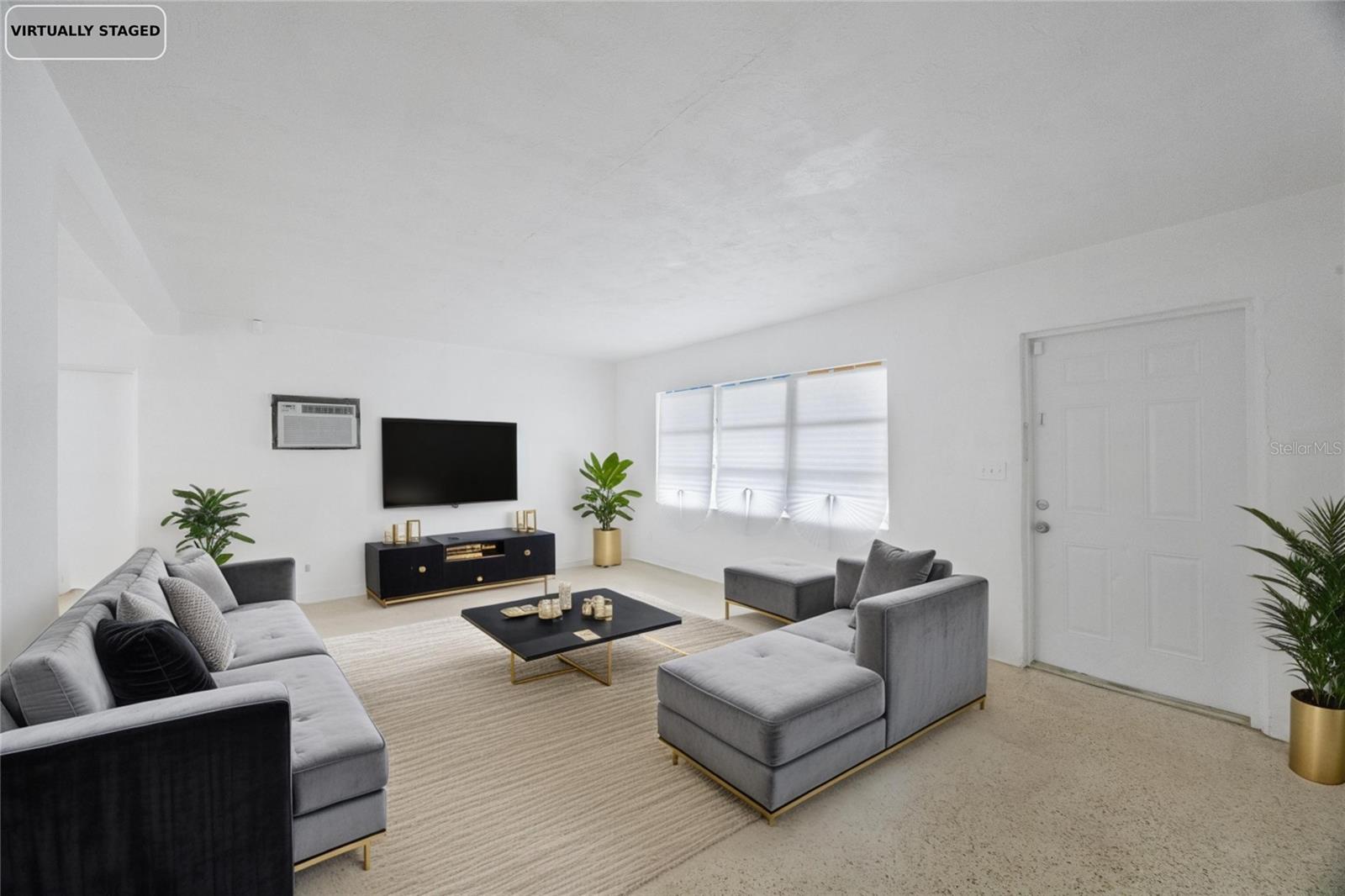 Image 7 of 39 For 3028 40th Avenue S