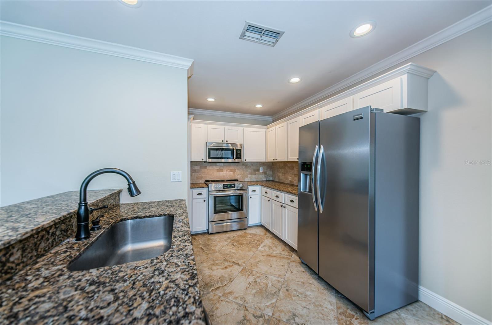 Image 32 of 61 For 4916 Milano Court Ne
