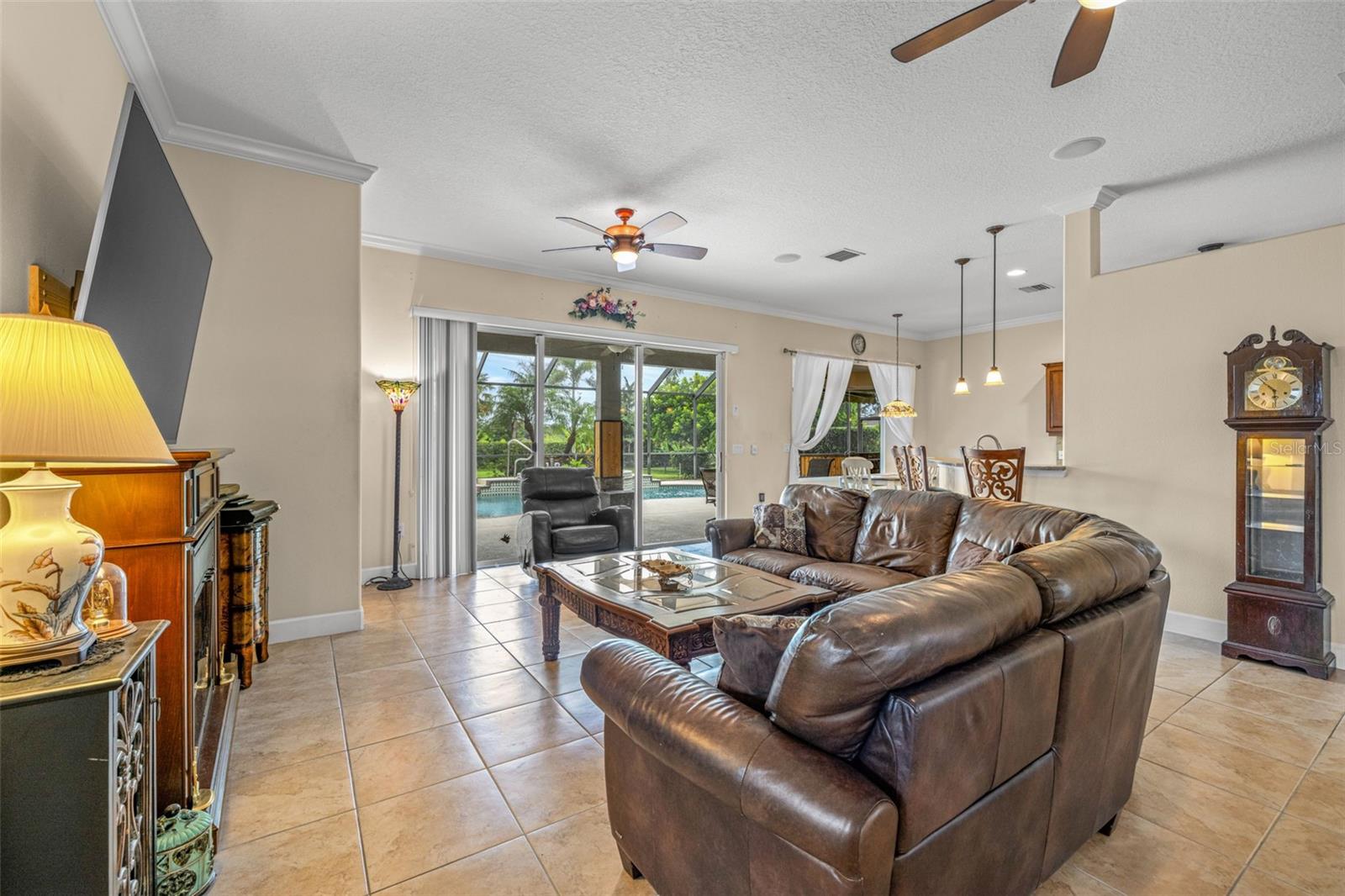 Image 10 of 57 For 15309 27th Ct E