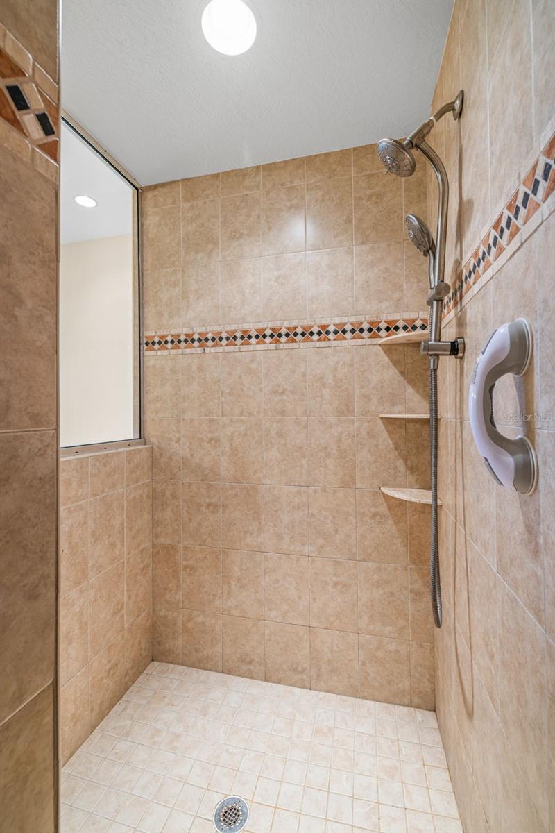 Image 23 of 57 For 15309 27th Ct E