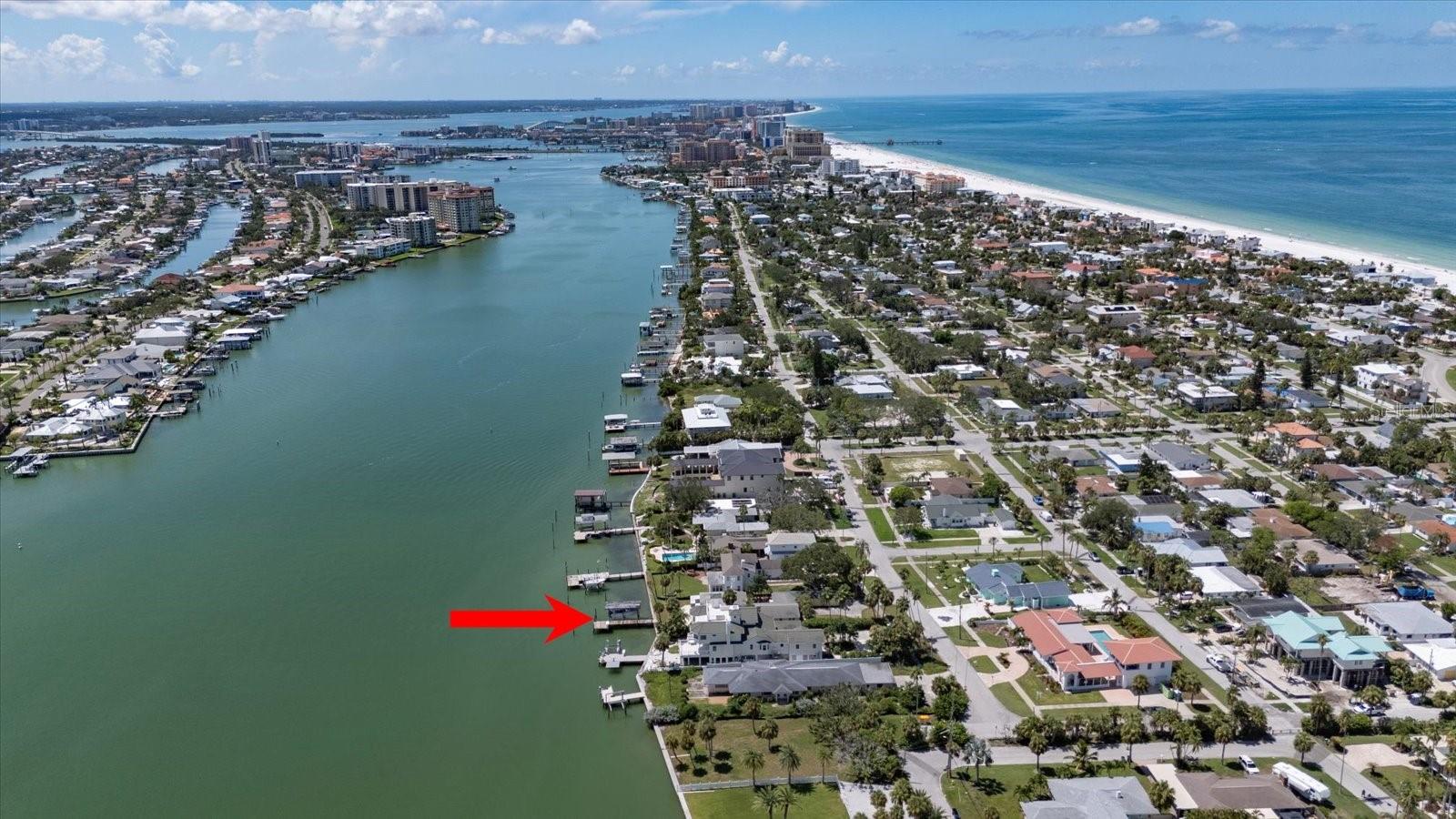 Image 6 of 14 For 925 Bay Esplanade