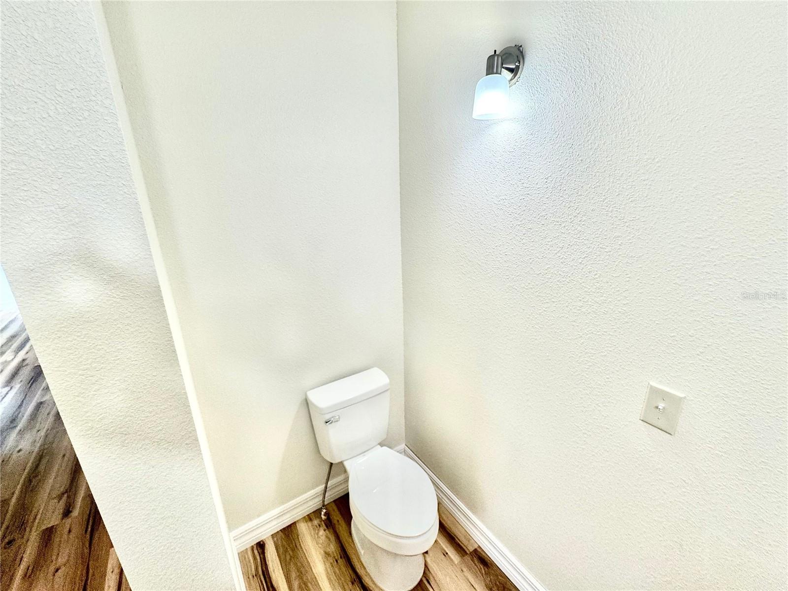 Image 19 of 40 For 9484 Rousseau Street