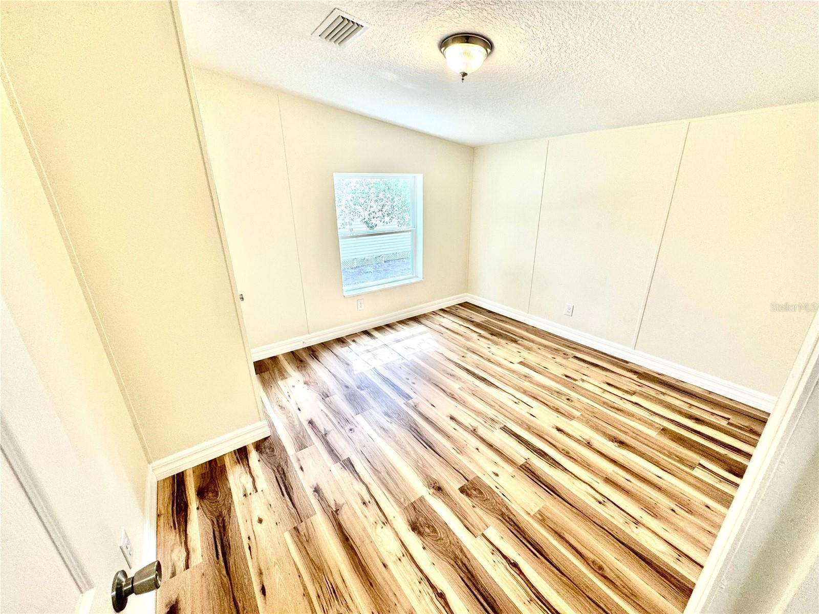 Image 30 of 40 For 9484 Rousseau Street