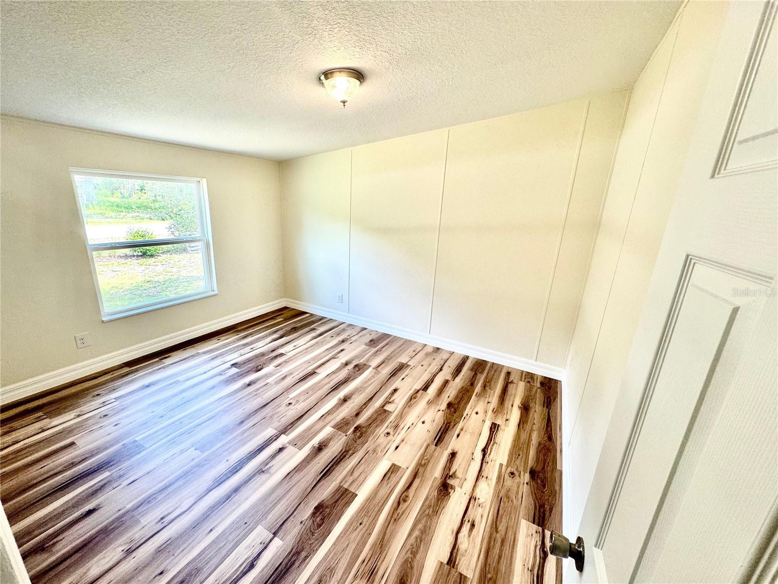 Image 32 of 40 For 9484 Rousseau Street