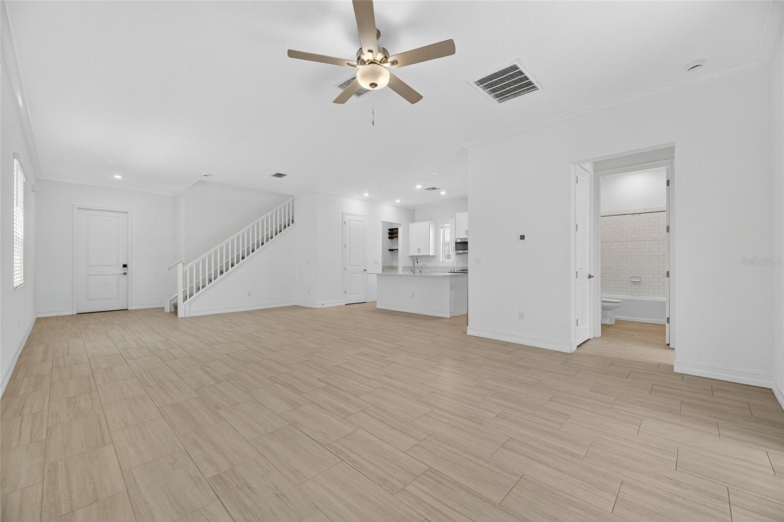 Image 12 of 67 For 7708 Trask Street