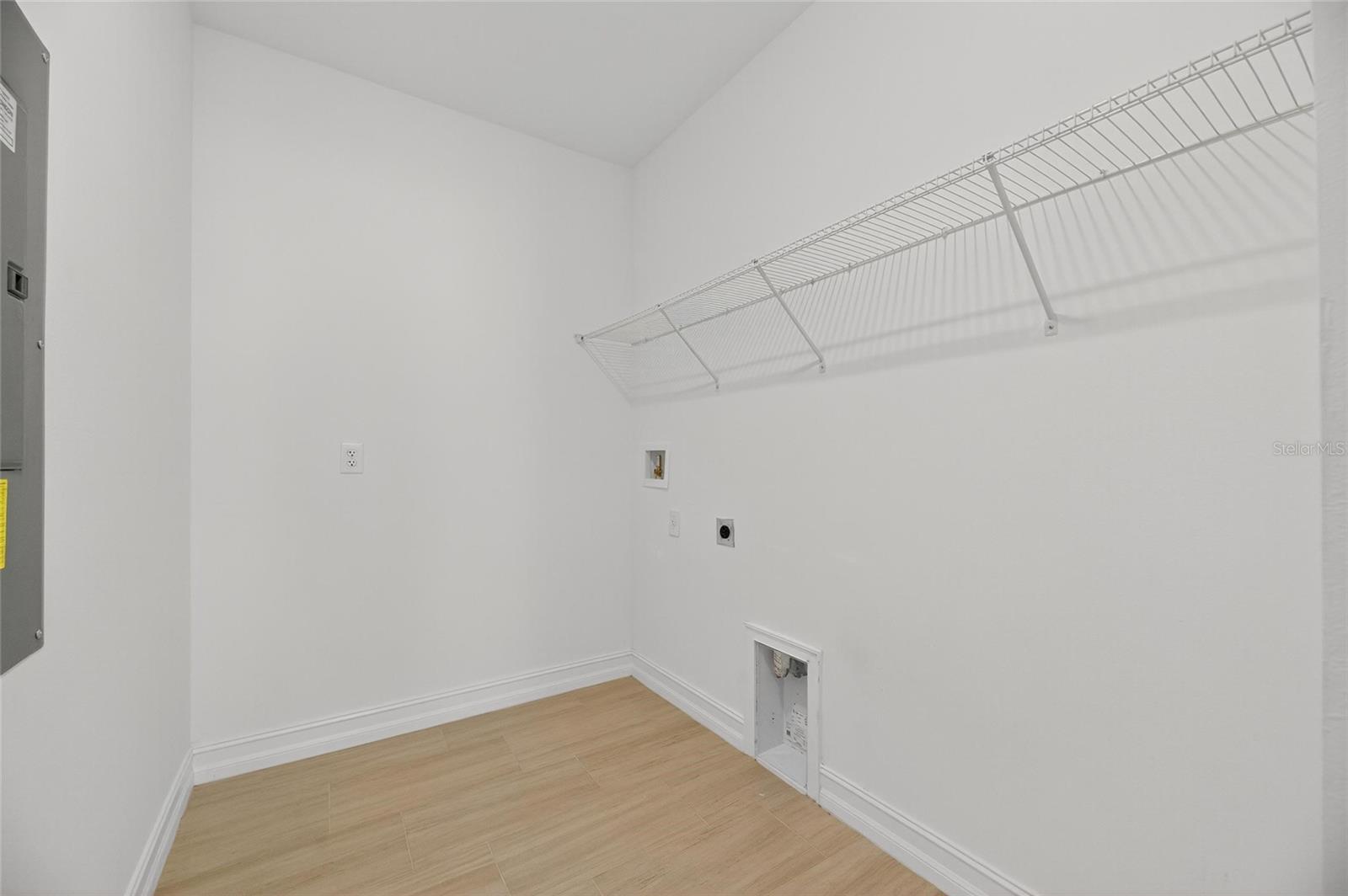 Image 45 of 67 For 7708 Trask Street