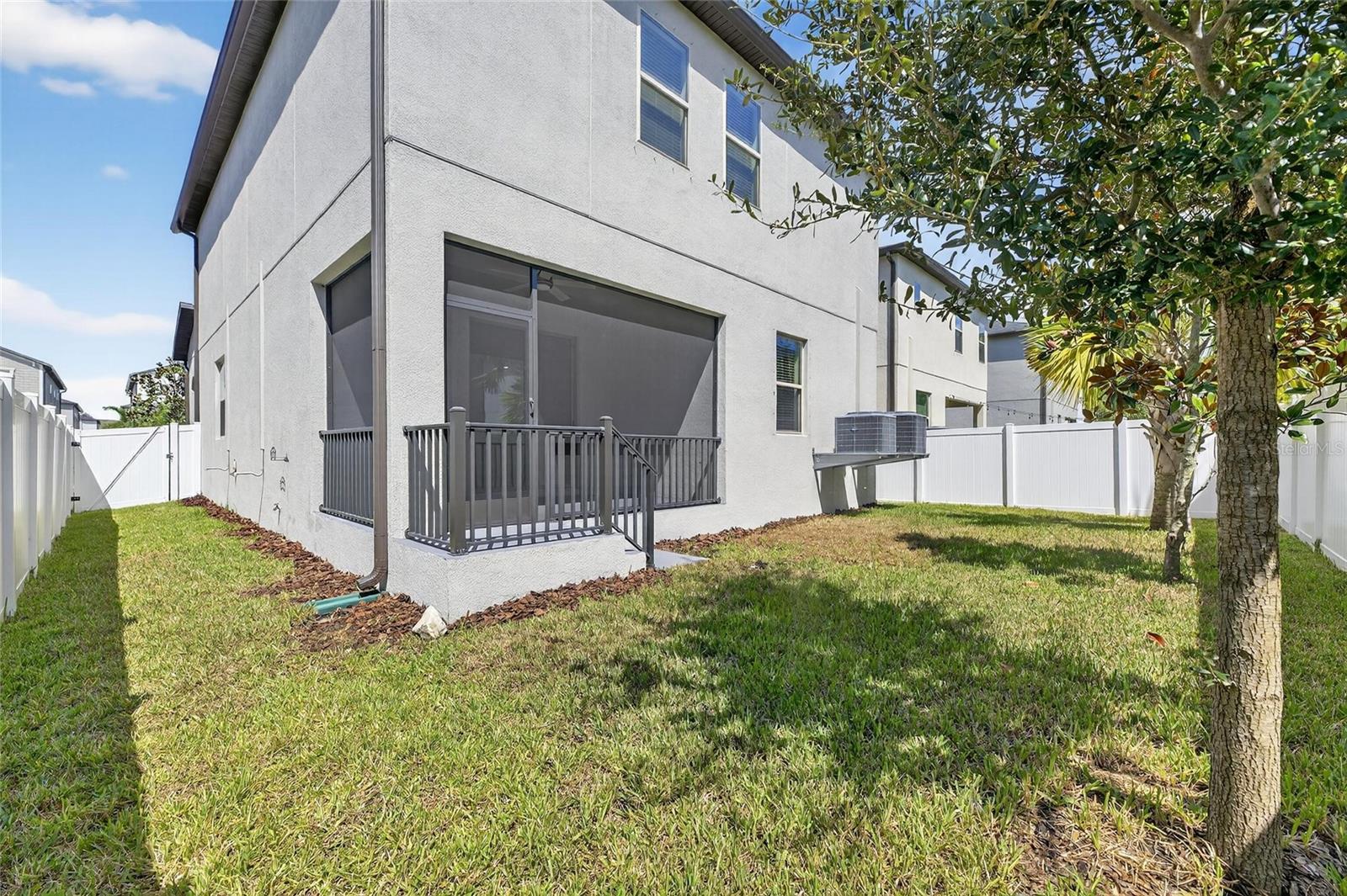 Image 63 of 67 For 7708 Trask Street