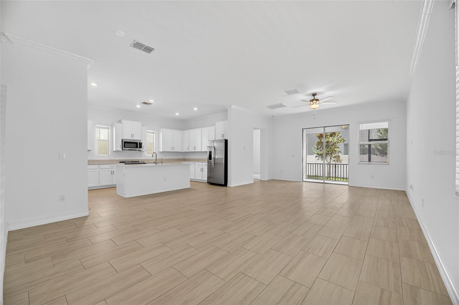 Image 8 of 67 For 7708 Trask Street