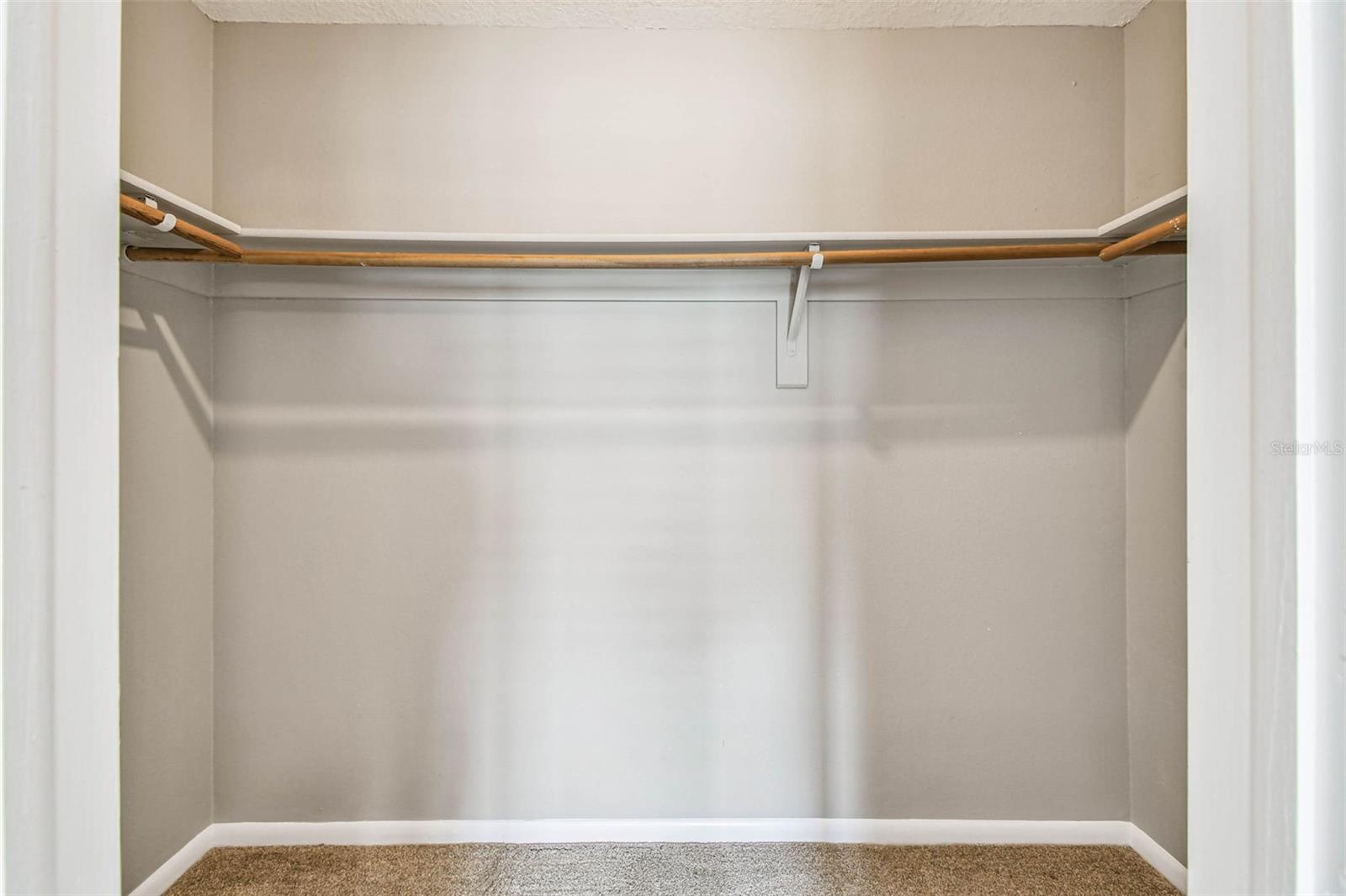 Listing photo id 29 for 3915 90th Terrace N 14