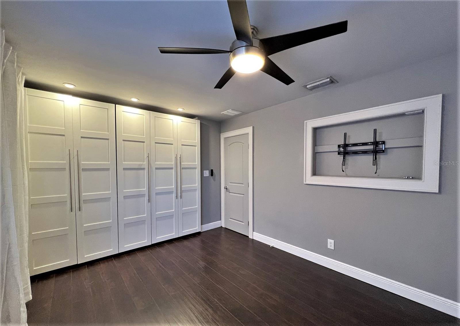 Image 19 of 26 For 7830 46th Way N