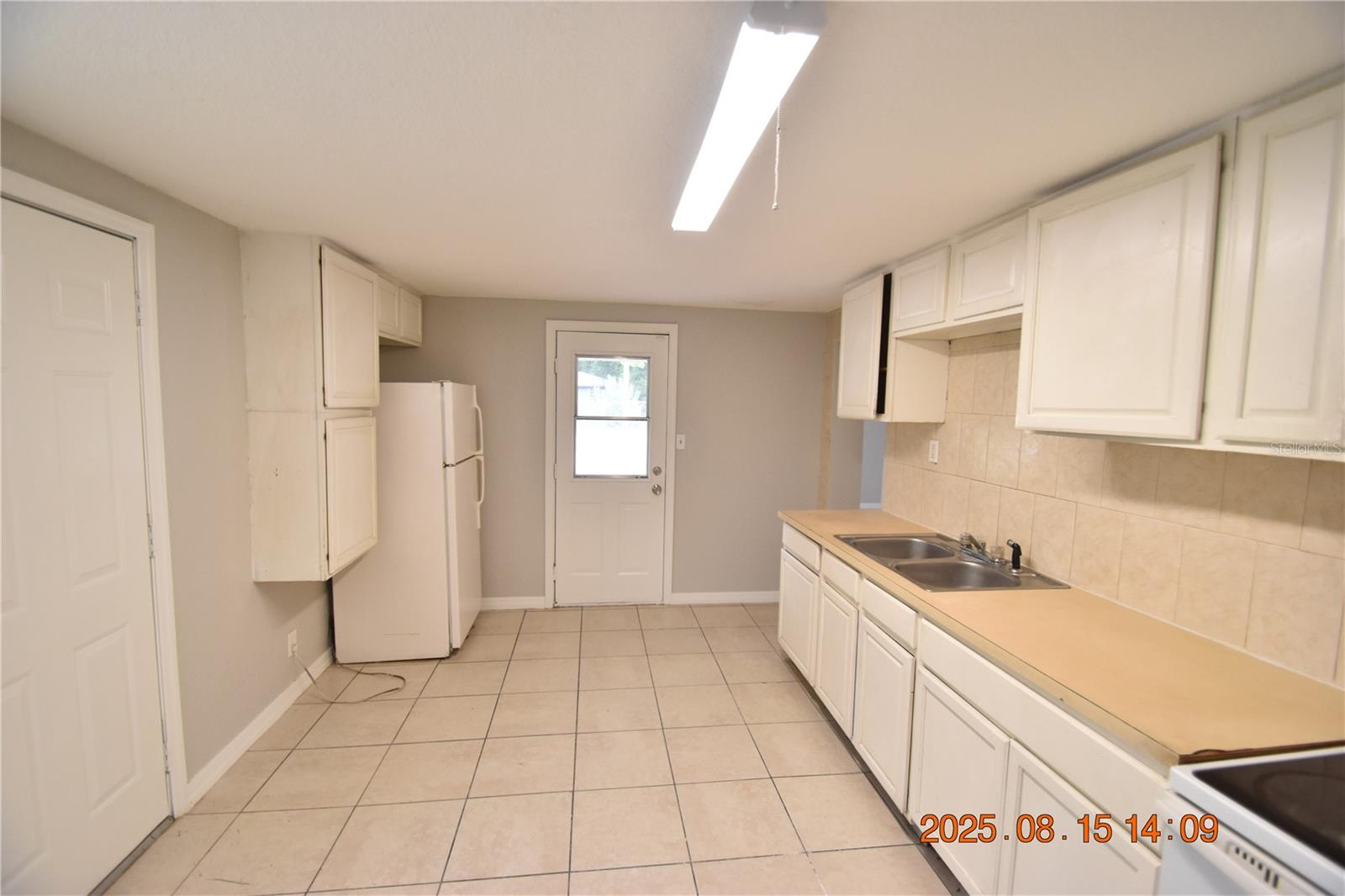Image 12 of 47 For 3008 27th Avenue