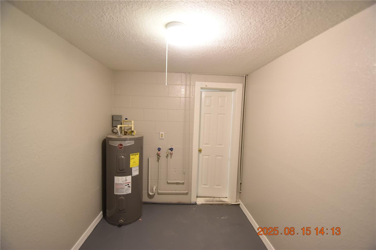 Image 15 of 47 For 3008 27th Avenue