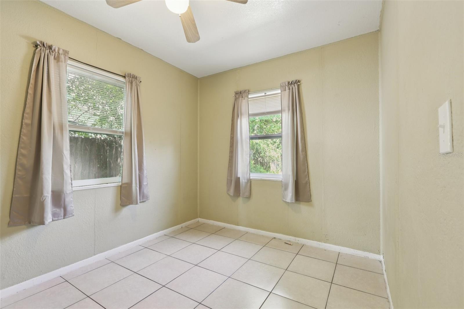 Image 10 of 27 For 8403 46th Street