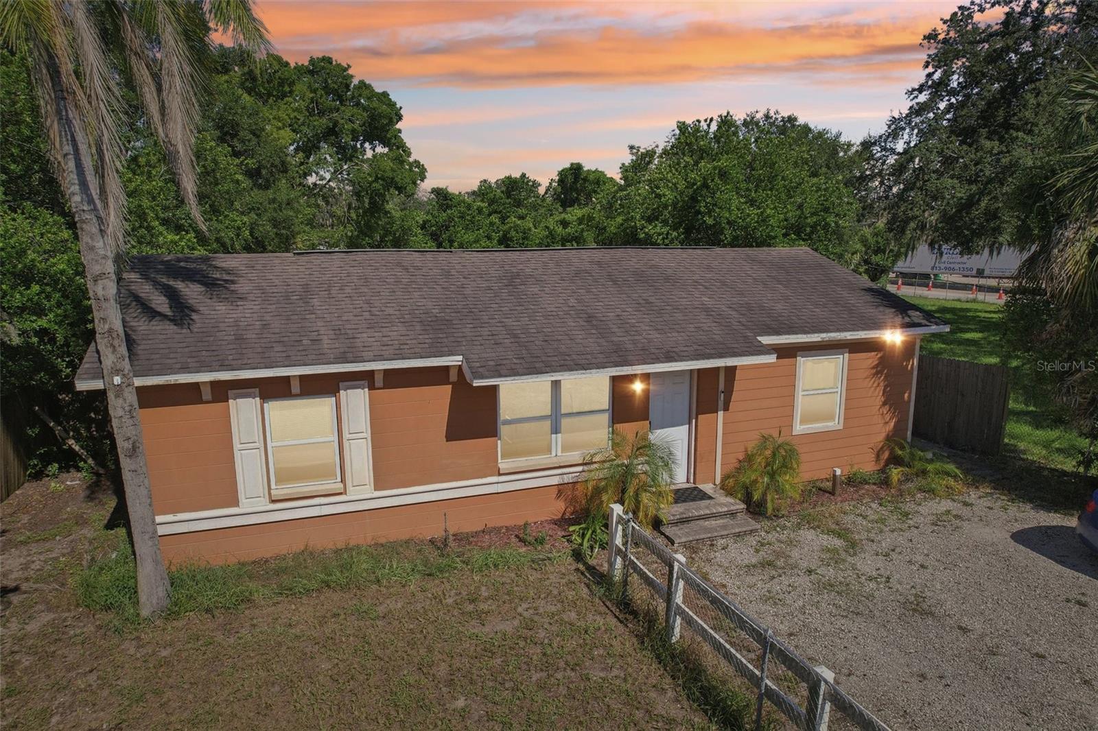 Image 24 of 27 For 8403 46th Street