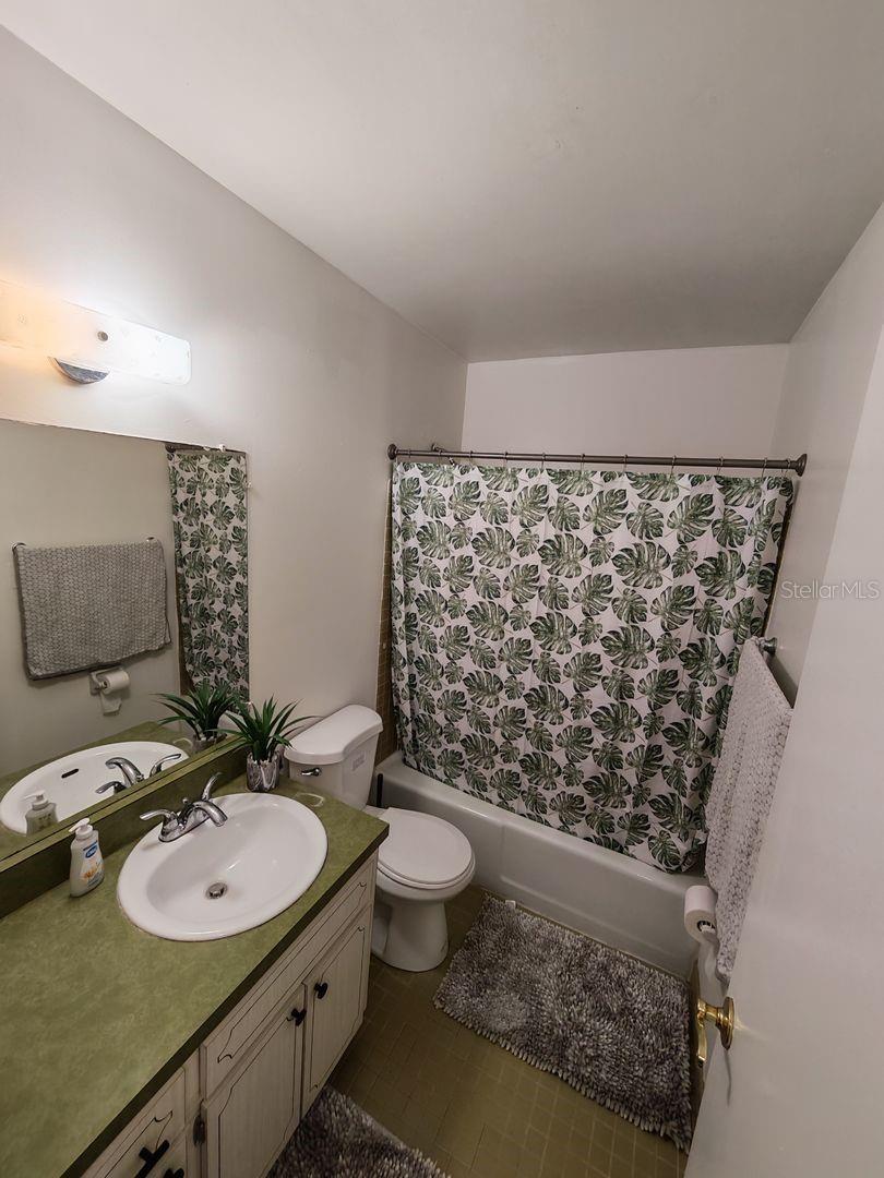 Image 11 of 23 For 4325 Aegean Drive 220b