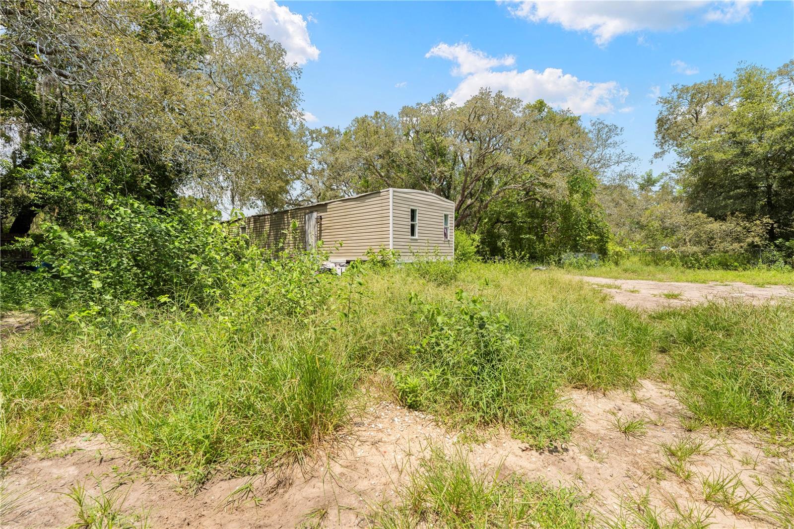 Image 12 of 16 For 16710 Monteverde Drive