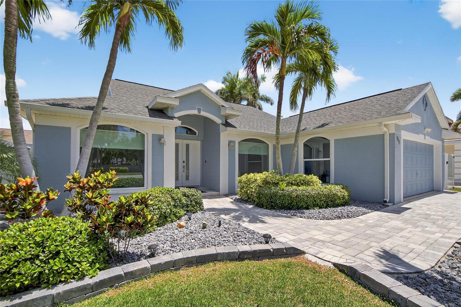 Details for 912 Landmark Circle S, ST PETERSBURG, FL 33715