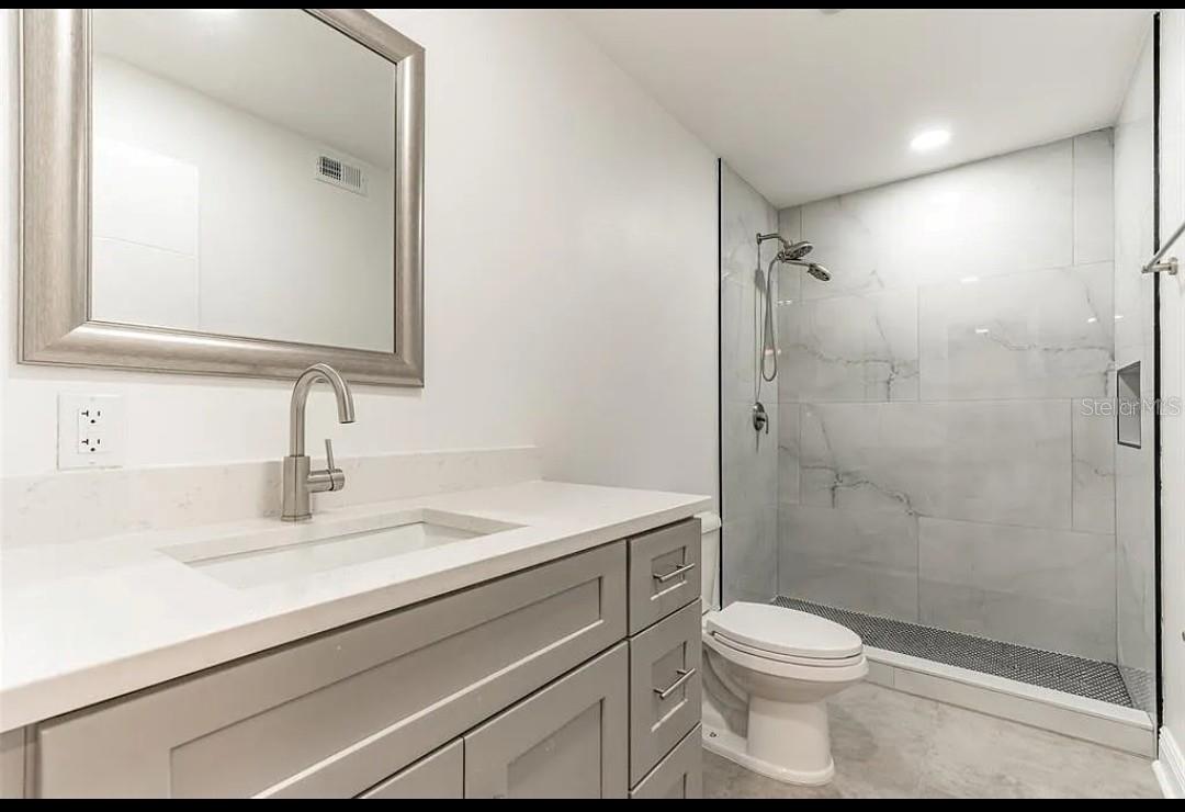 Image 3 of 23 For 3721 9th Avenue S