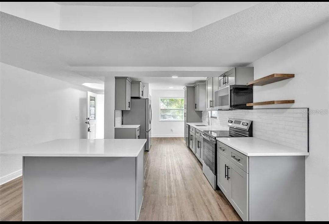 Image 6 of 23 For 3721 9th Avenue S