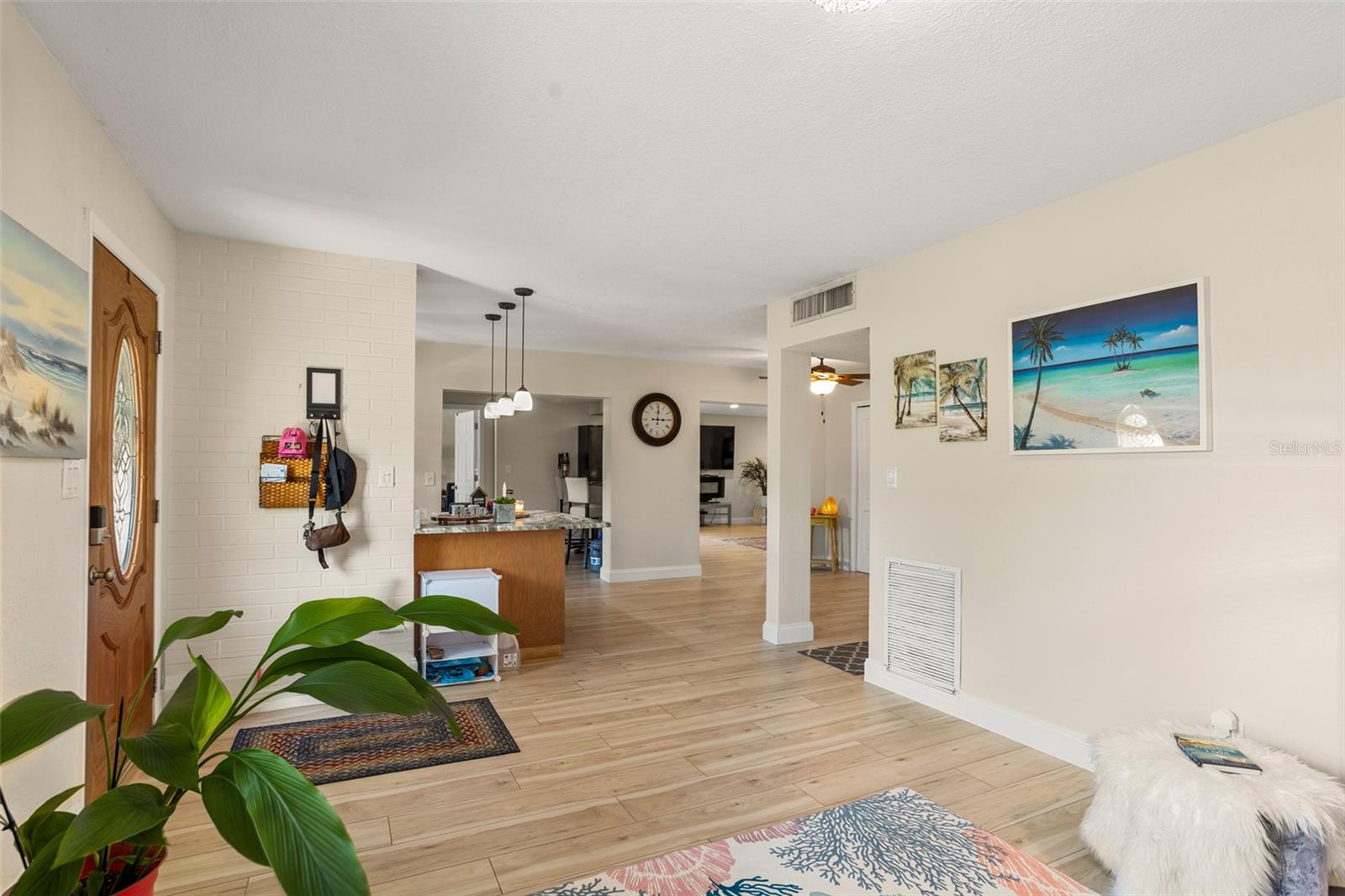 Image 15 of 31 For 8915 59th Way N