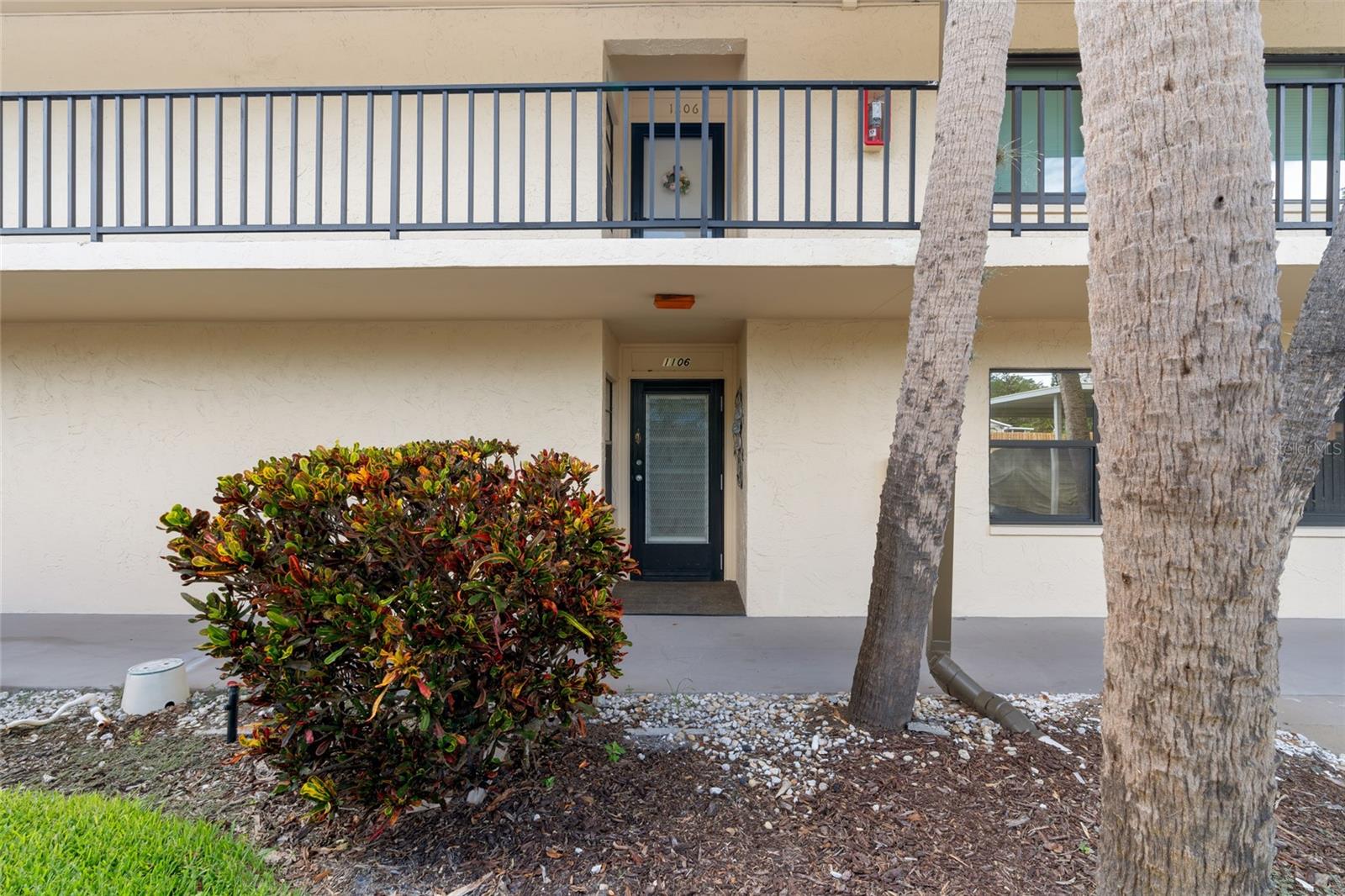 Image 3 of 35 For 12300 Vonn Road 1106