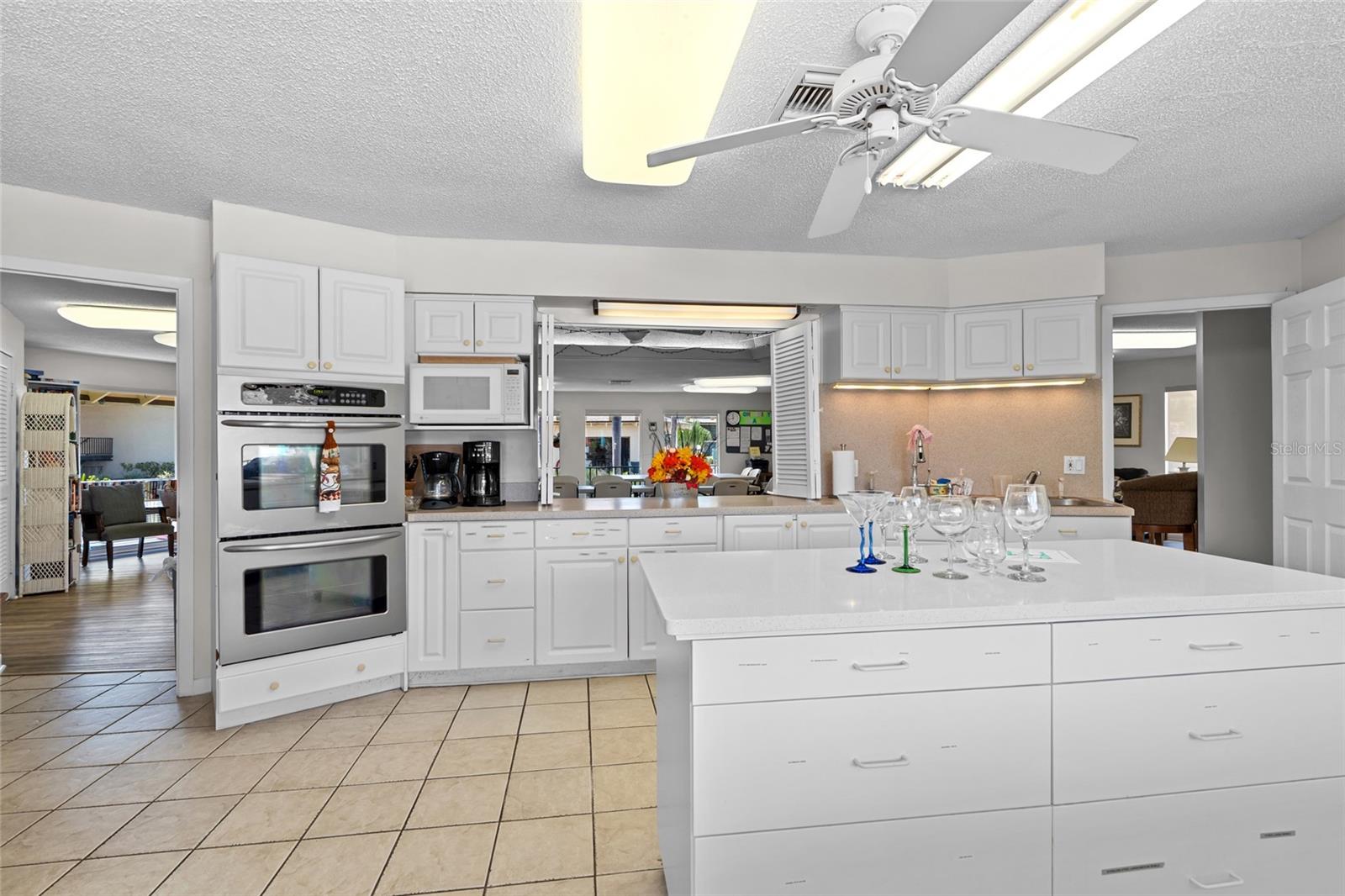Image 40 of 49 For 12300 Vonn Road 1106