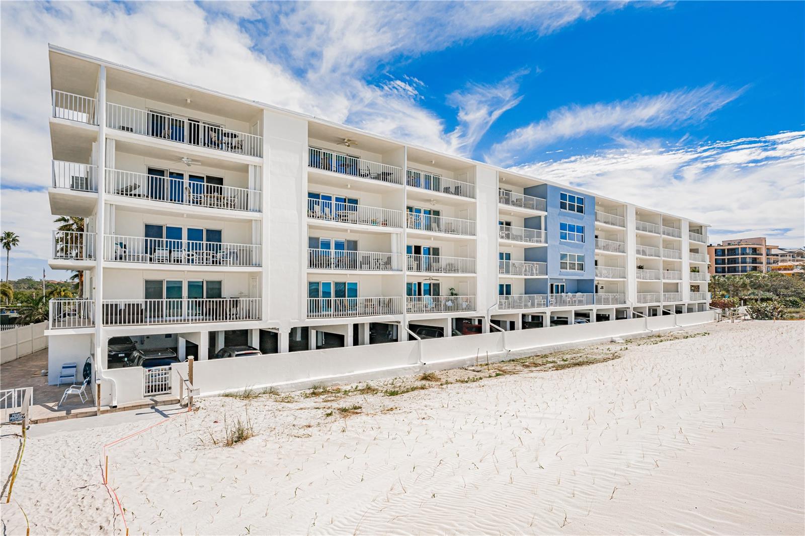 Image 50 of 59 For 19610 Gulf Boulevard 409