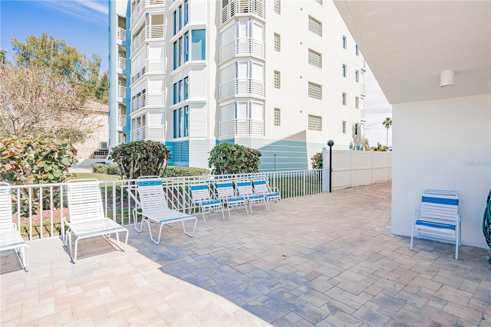 Image 54 of 59 For 19610 Gulf Boulevard 409