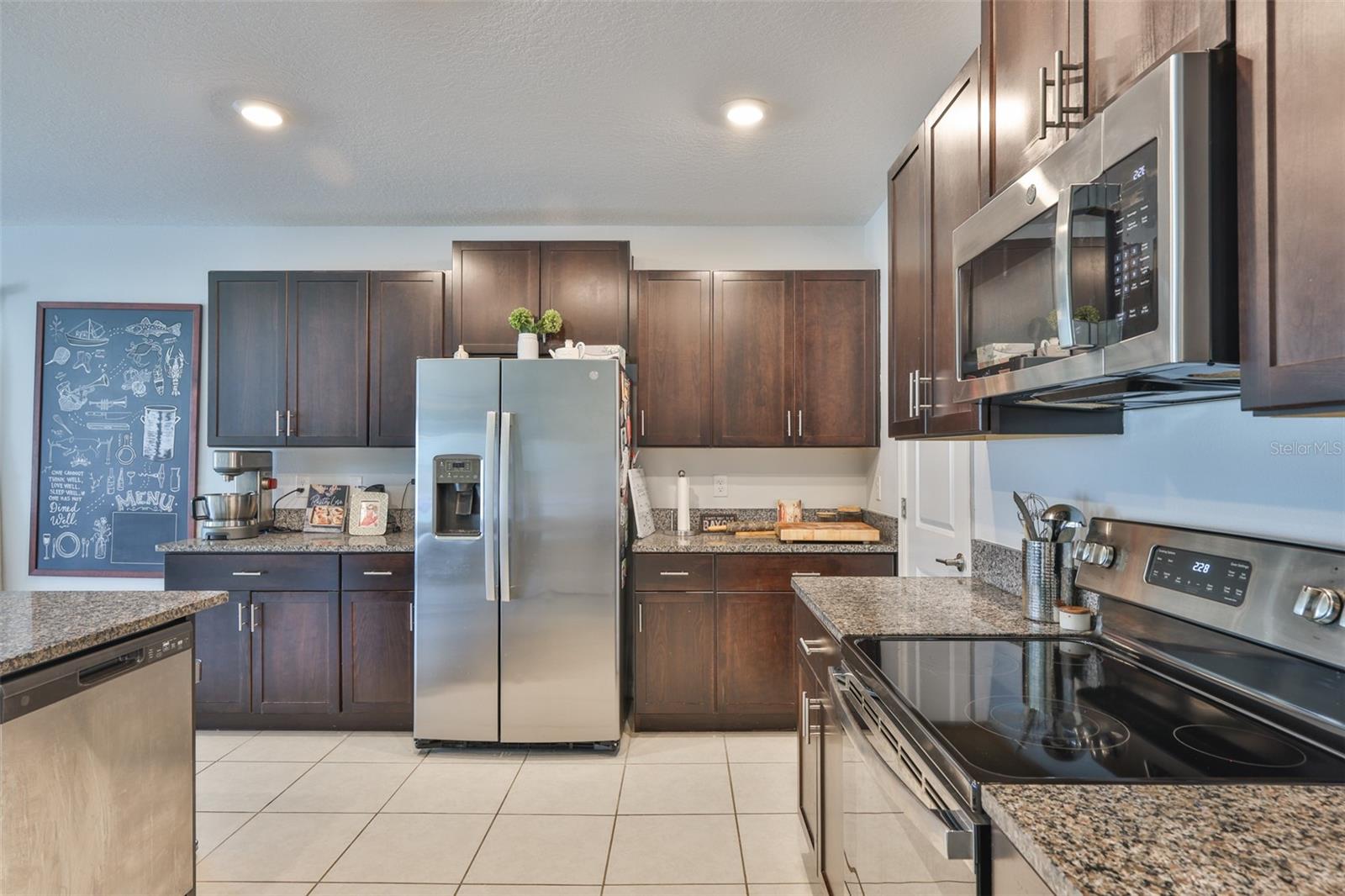 Listing photo id 11 for 12746 Weston Oaks Lane
