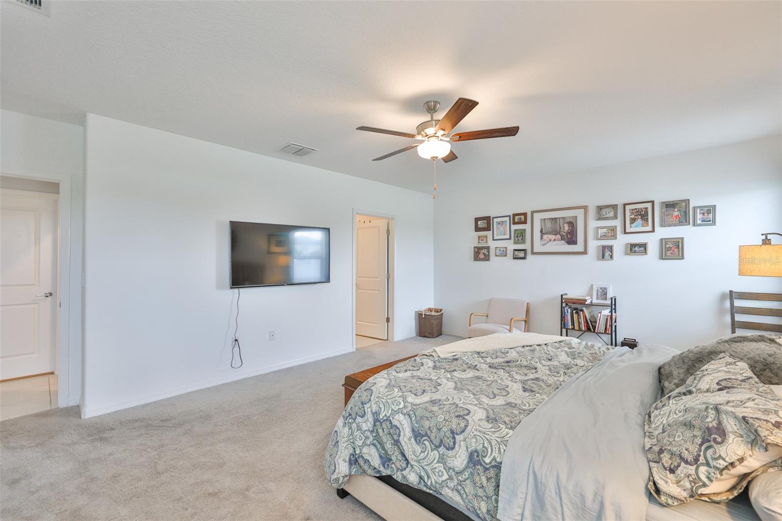 Listing photo id 22 for 12746 Weston Oaks Lane