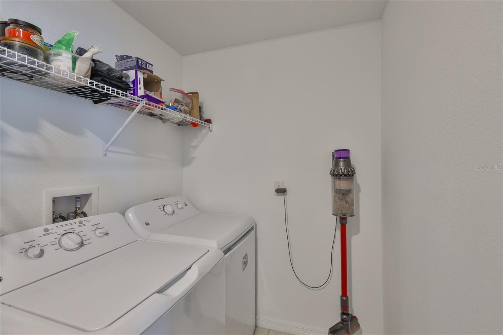 Listing photo id 41 for 12746 Weston Oaks Lane