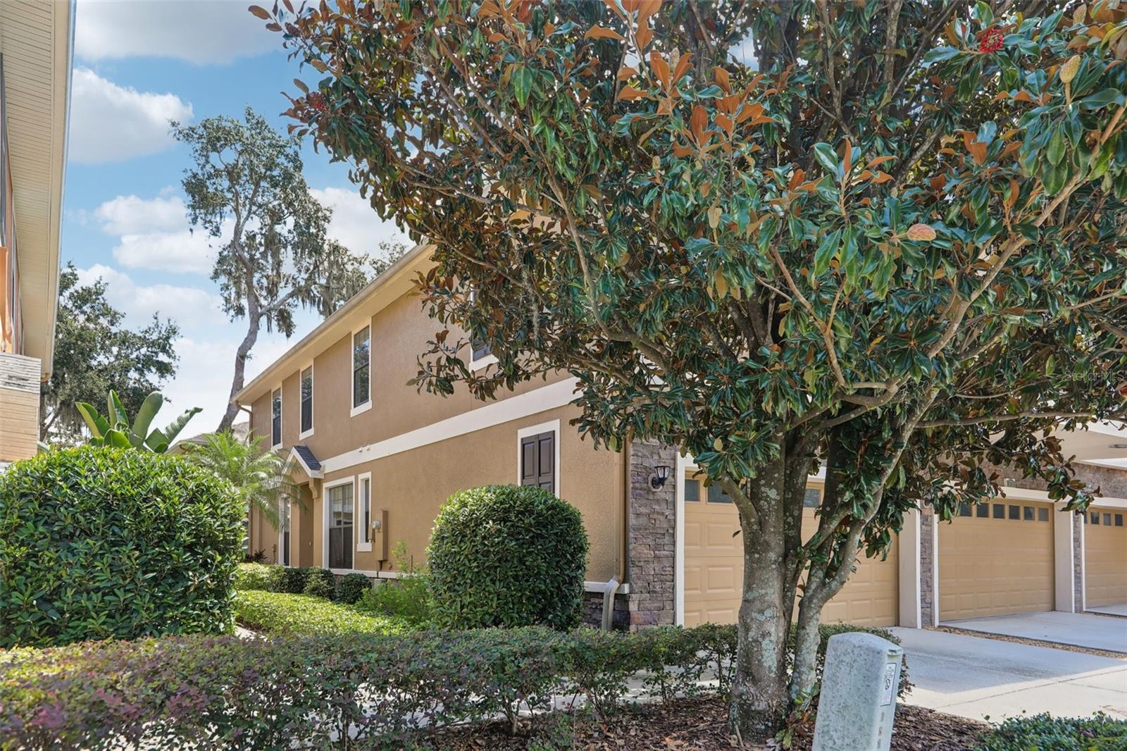 Image 8 of 27 For 5722 Kinglethill Drive