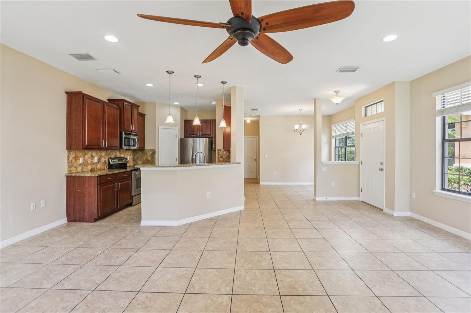 Image 9 of 27 For 5722 Kinglethill Drive