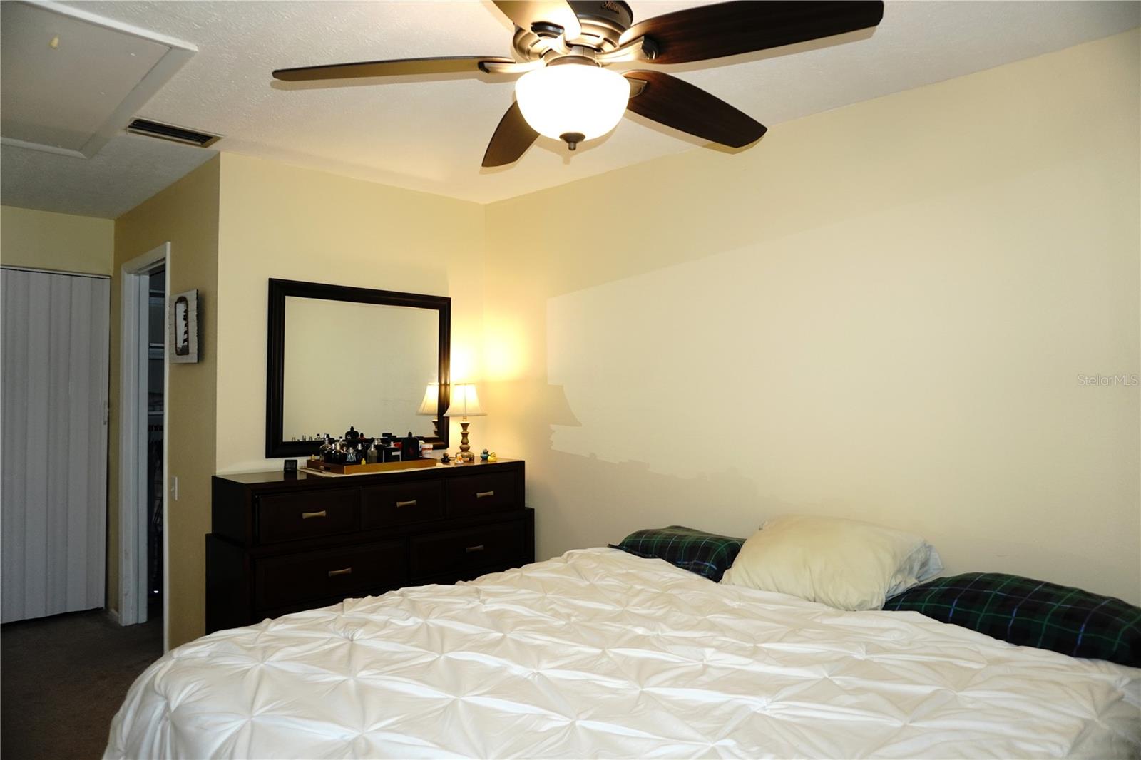 Listing photo id 18 for 4338 Tahitian Gardens Circle H
