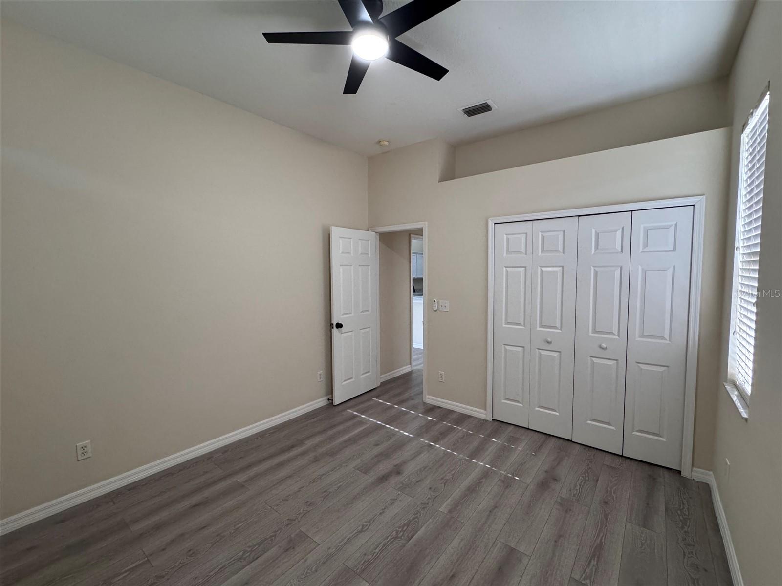 Image 13 of 35 For 340 Wood Chuck Avenue