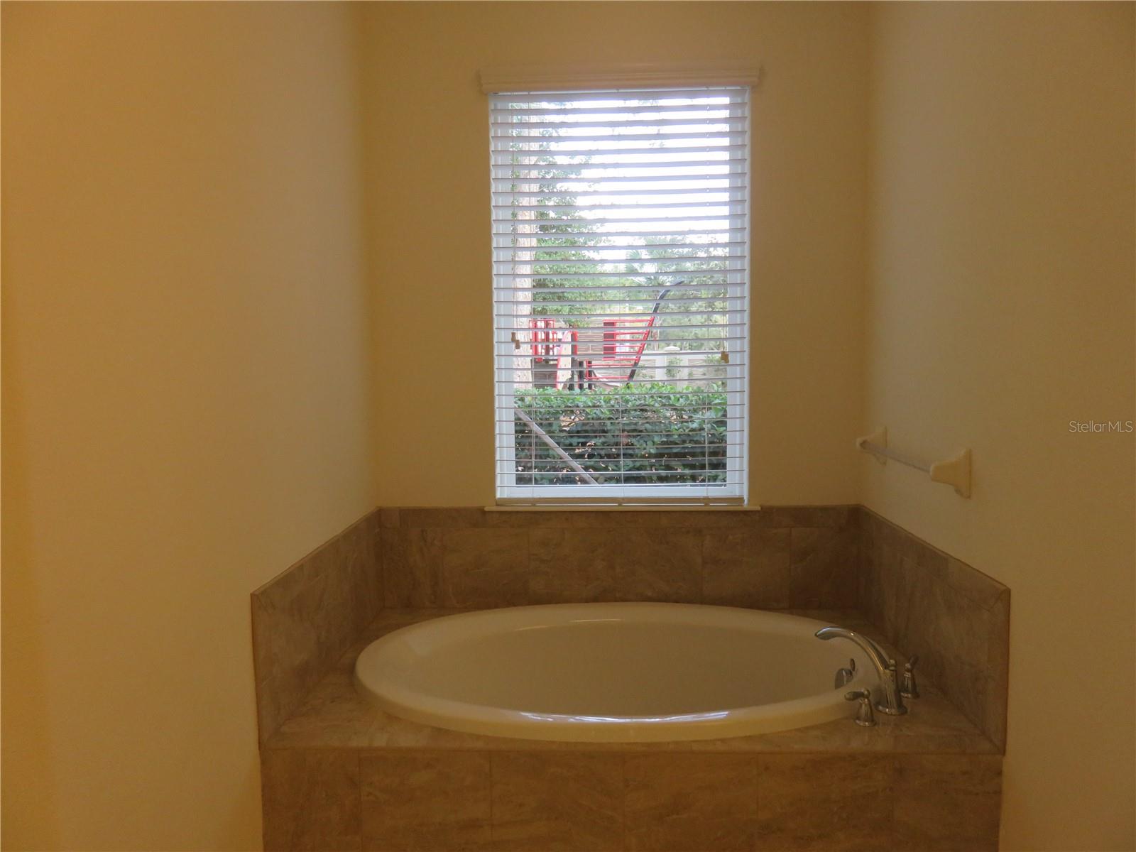 Image 8 of 24 For 8811 Citrus Palm Drive