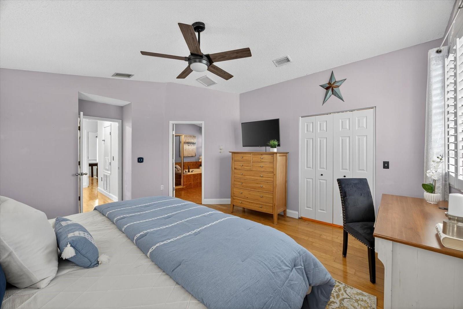 Image 36 of 56 For 5801 Windermere Drive
