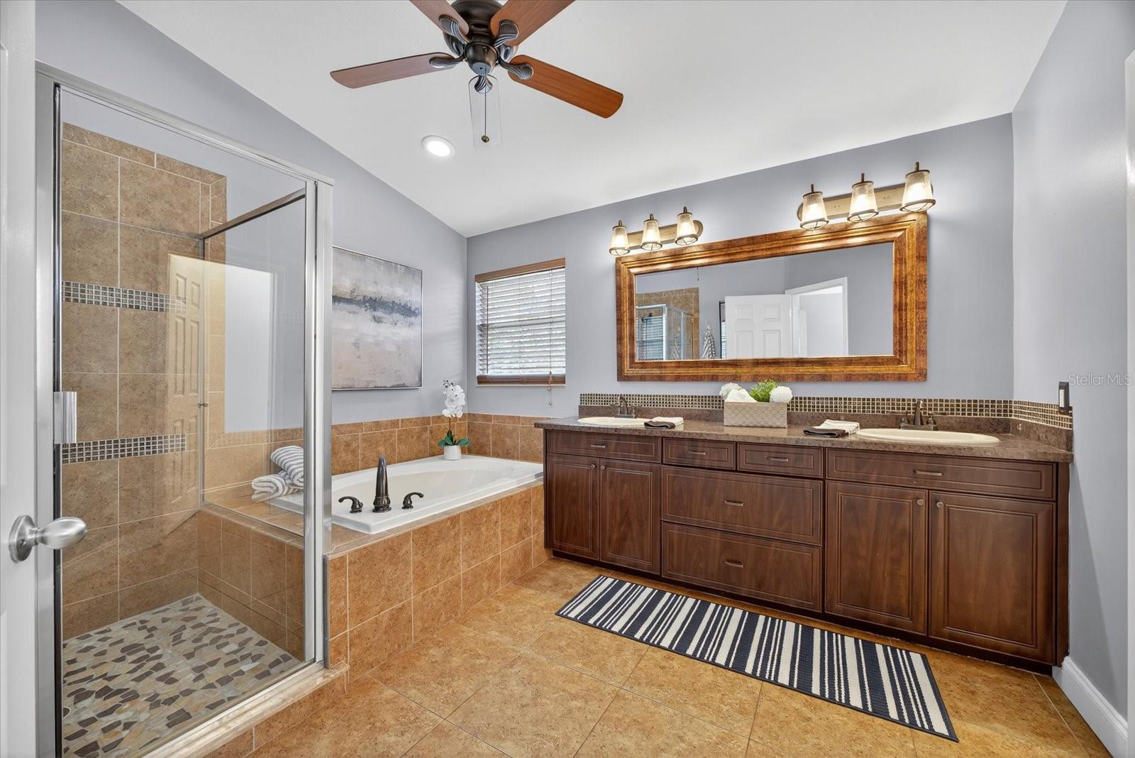 Image 38 of 56 For 5801 Windermere Drive